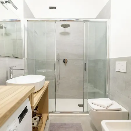 The Sixth Floor-brera Apartment *