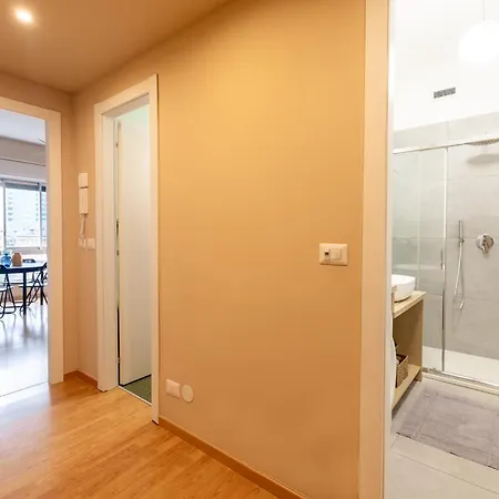 Apartment The Sixth Floor-brera Milan