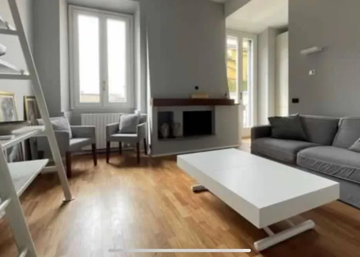 Appartamento Garibaldi Milano